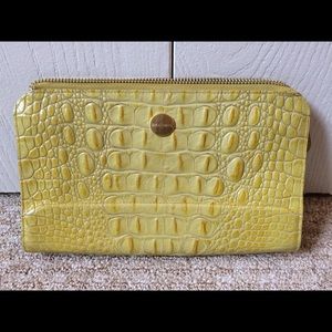 Brahmin clutch